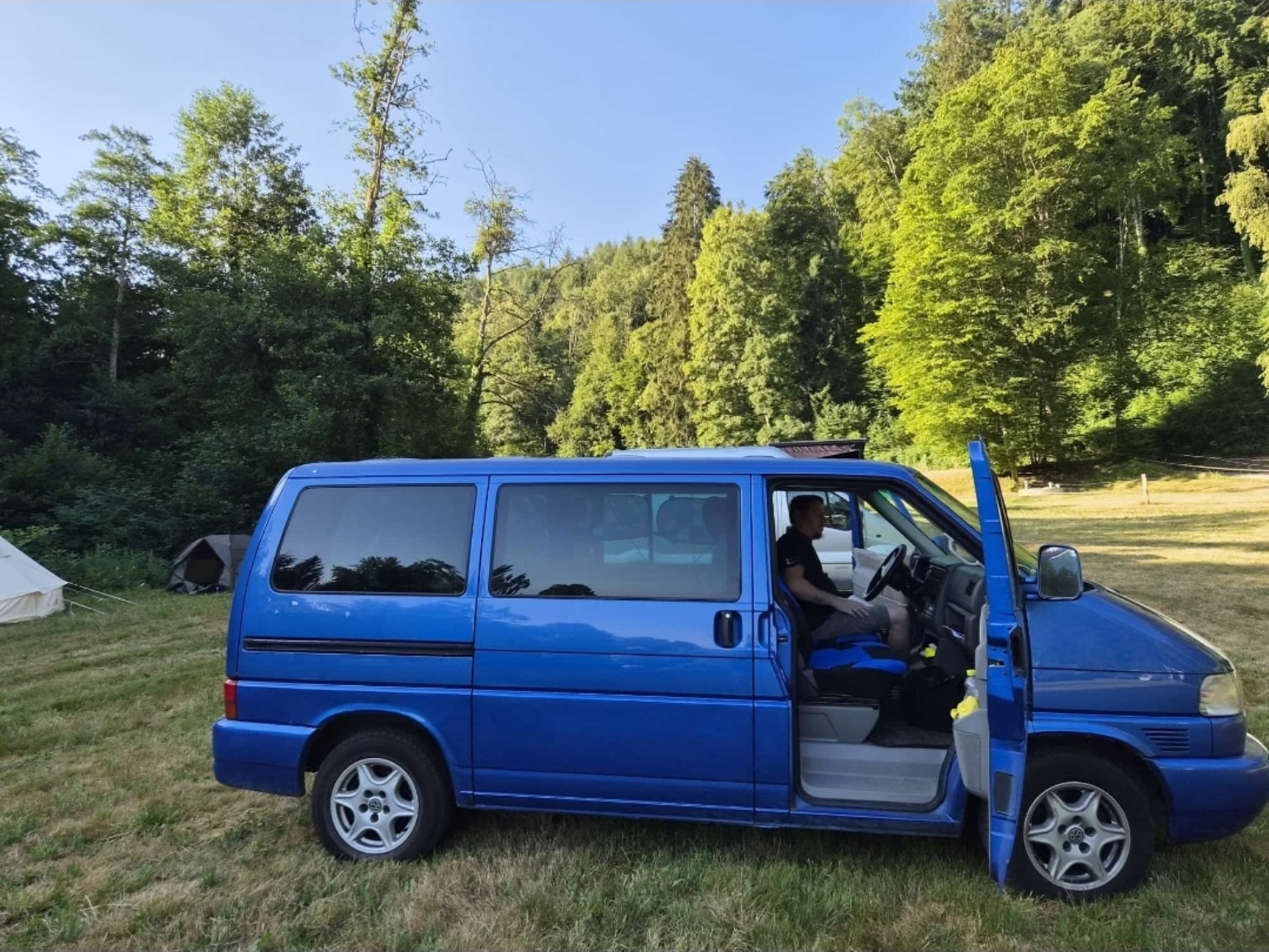 VW T4 beim Camping